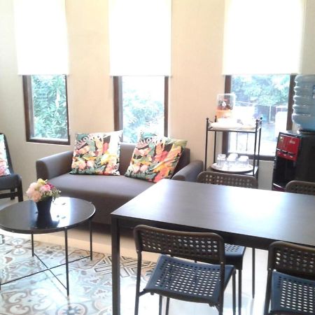 Sabi Guest House - Strategic Family -Married Couples Only- Hostel In Prawirotaman Джокякарта Екстериор снимка