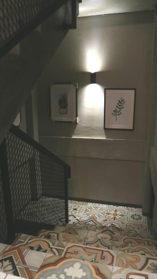 Sabi Guest House - Strategic Family -Married Couples Only- Hostel In Prawirotaman Джокякарта Екстериор снимка