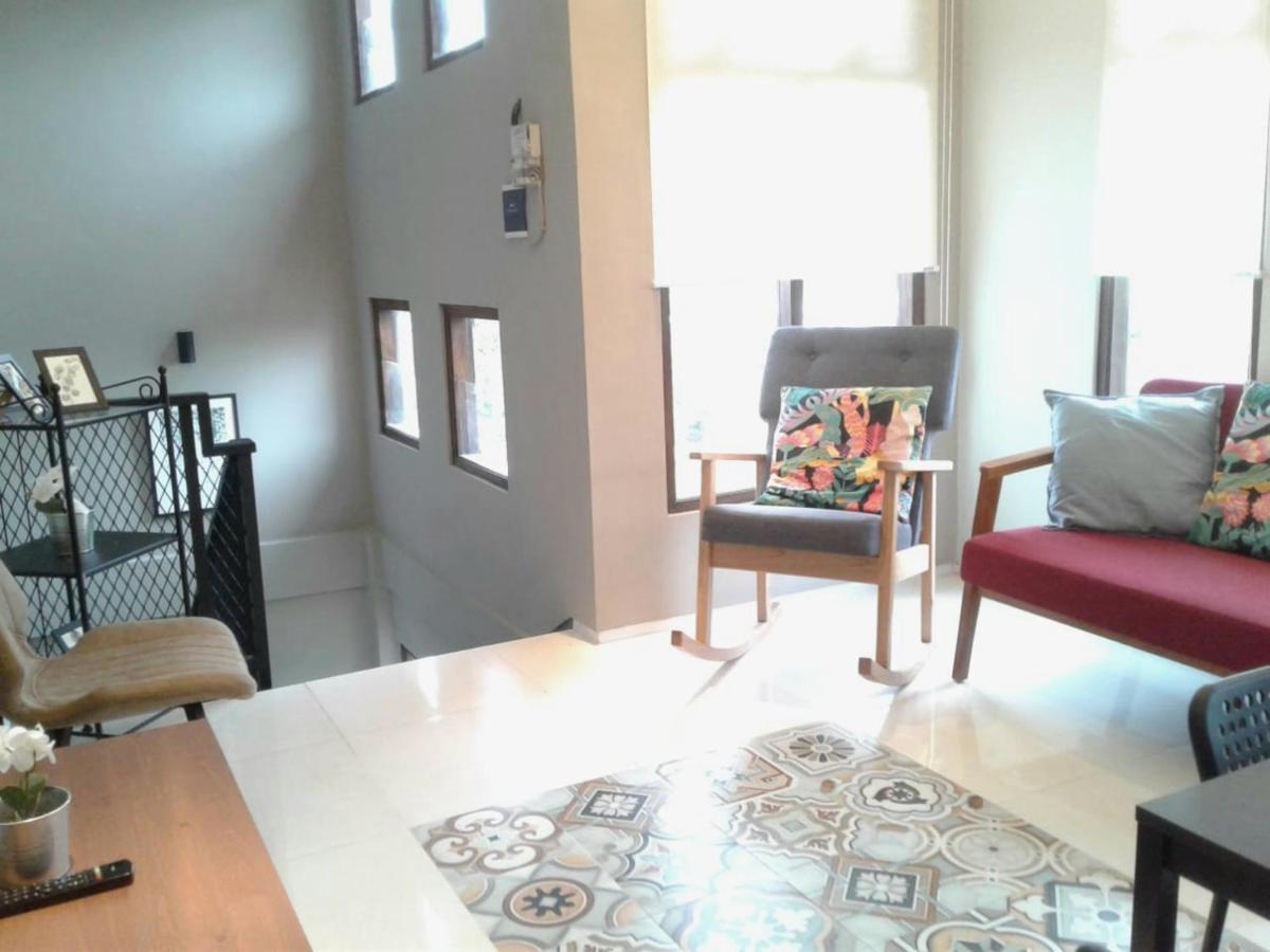 Sabi Guest House - Strategic Family -Married Couples Only- Hostel In Prawirotaman Джокякарта Екстериор снимка