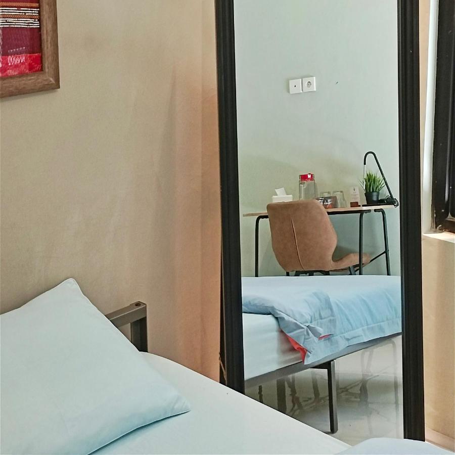 Sabi Guest House - Strategic Family -Married Couples Only- Hostel In Prawirotaman Джокякарта Екстериор снимка