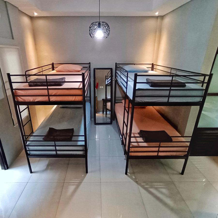 Sabi Guest House - Strategic Family -Married Couples Only- Hostel In Prawirotaman Джокякарта Екстериор снимка